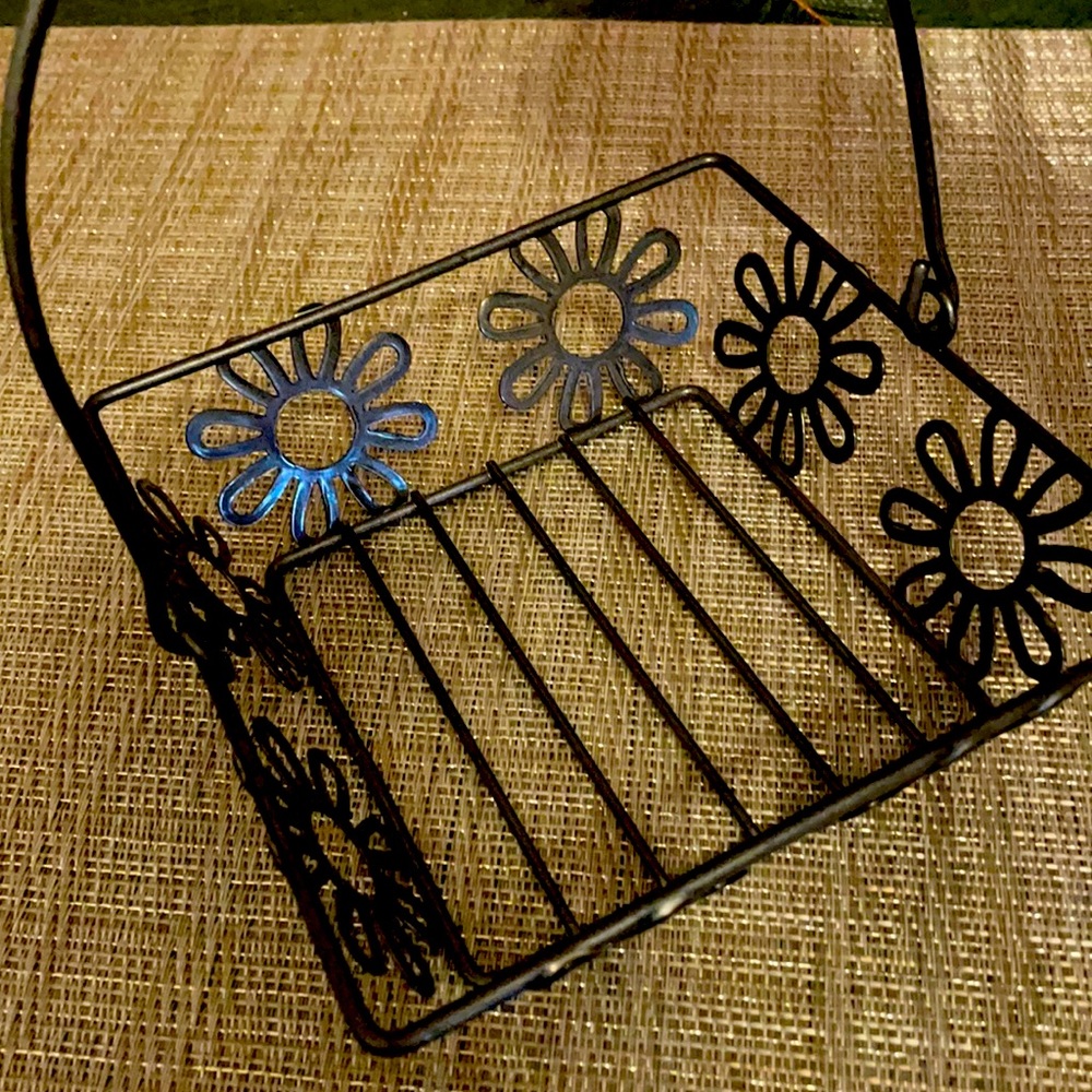 Small metal basket